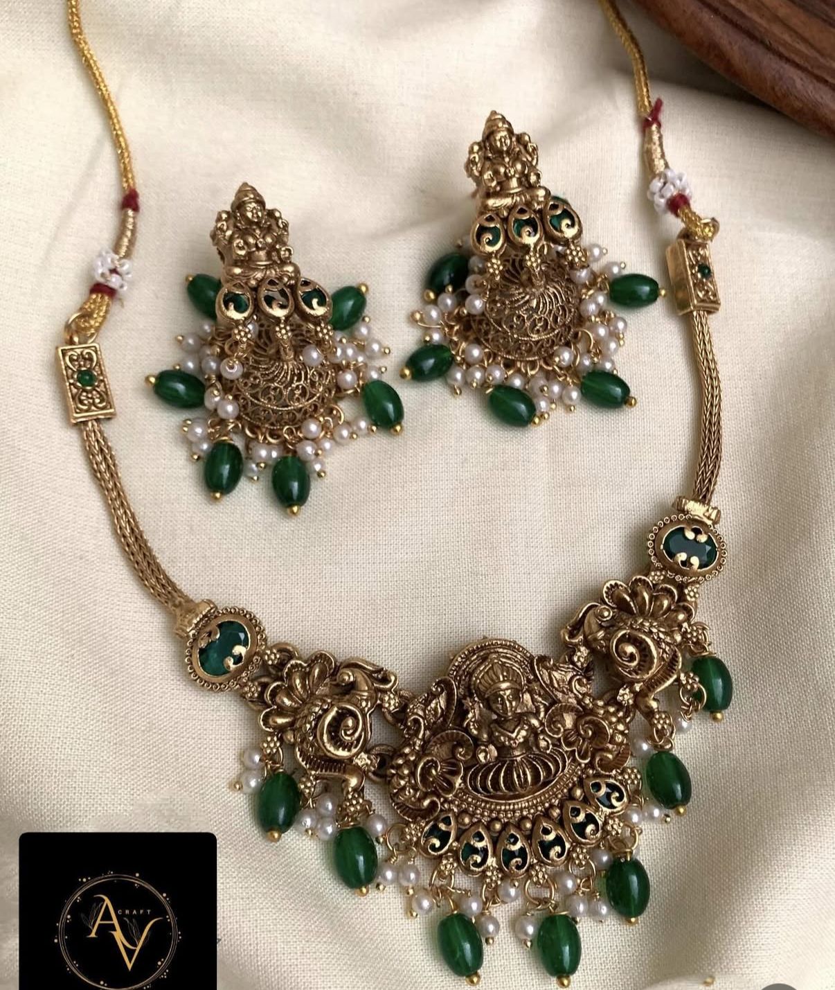 Green pearl lakshmi narayani necklace